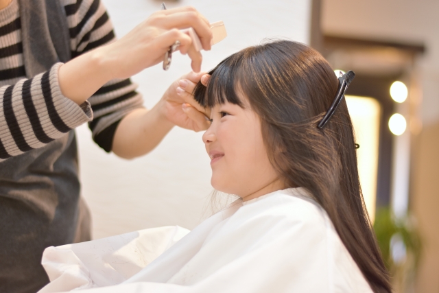 訪問美容サロンnico お子様のヘアカット 準備~ロングヘア(西東京・武蔵野・三鷹 ライフサポートnico)